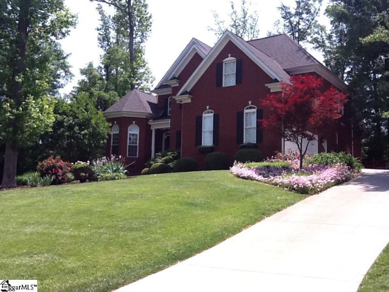 115 Walnut Creek Way