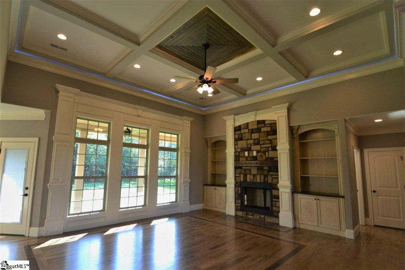 Property image 5 at 322 La Novia Court, Boiling Springs, SC 29316