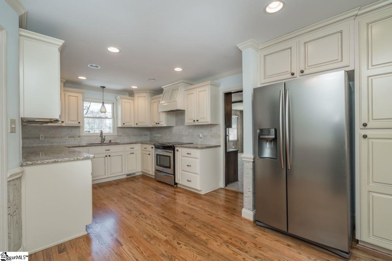 Property image 5 at 342 Fairlane Drive, Spartanburg, SC 29307