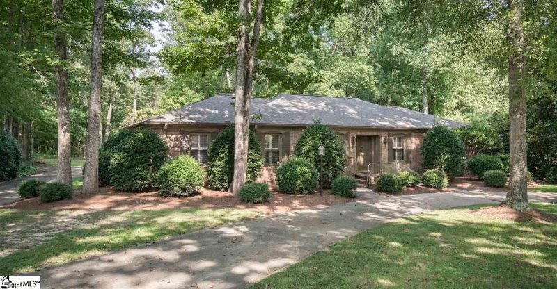 Property image 2 at 211 Terramont Drive, Greenville, SC 29615