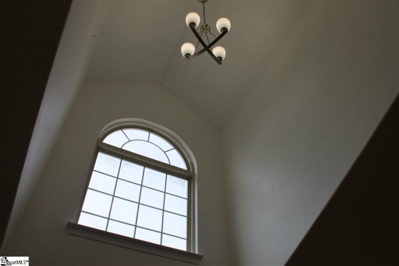 Property image 3 at 109 Chetsworth Lane, Greenville, SC 29607