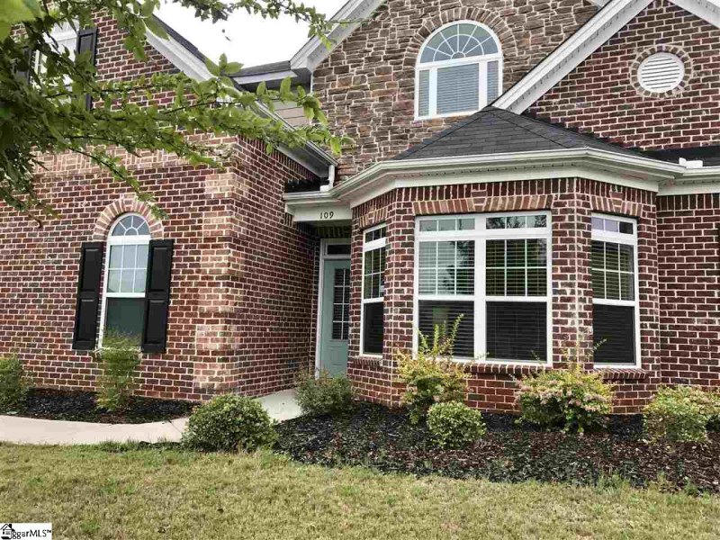 Property image 2 at 109 Billet Court, Easley, SC 29642
