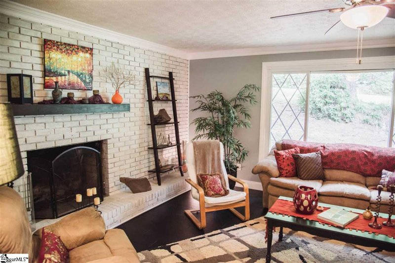 Property image 3 at 17 Newport Drive, Travelers Rest, SC 29690