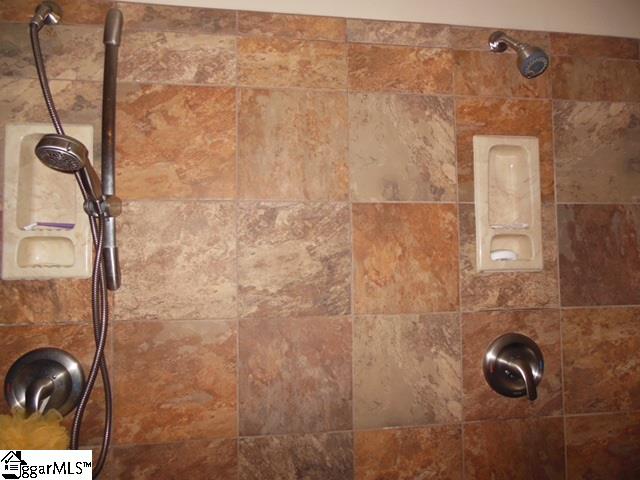 Property image 5 at 208 Wren Crossing Lane, Easley, SC 29642