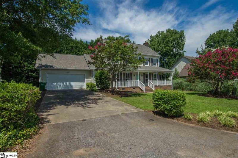 Property image 2 at 110 Oak Grove Lake Road, Greenville, SC 29615