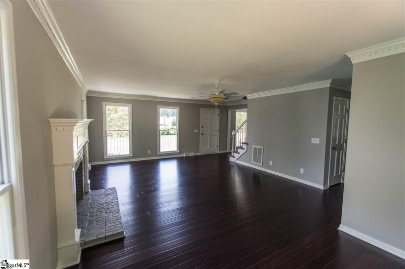 Property image 3 at 110 Oak Grove Lake Road, Greenville, SC 29615