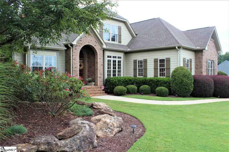 Property image 3 at 5 Laurel Grove Drive, Simpsonville, SC 29681