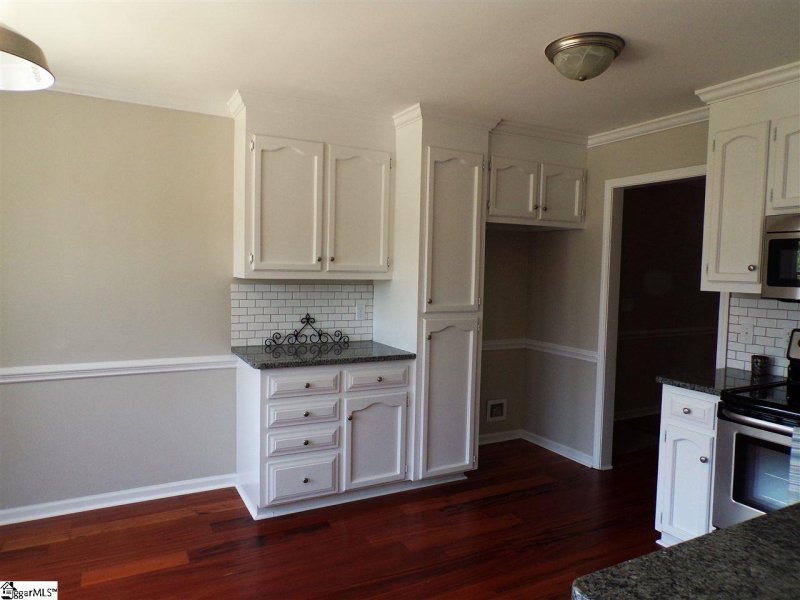 Property image 4 at 4 Iveyrose Court, Simpsonville, SC 29681