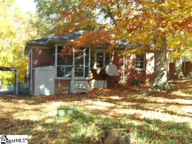 Property image 4 at 25 Twin Springs Drive, Greenville, SC 29605