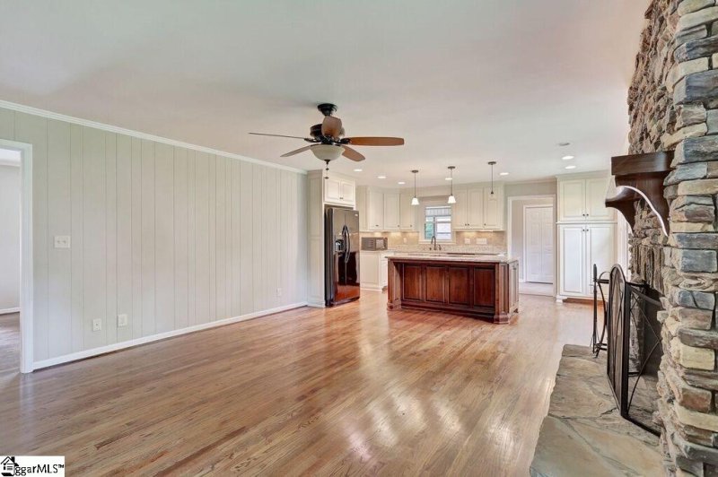 Property image 5 of 110 Old Bridges Road in Holly Springs, Mauldin, SC 29662