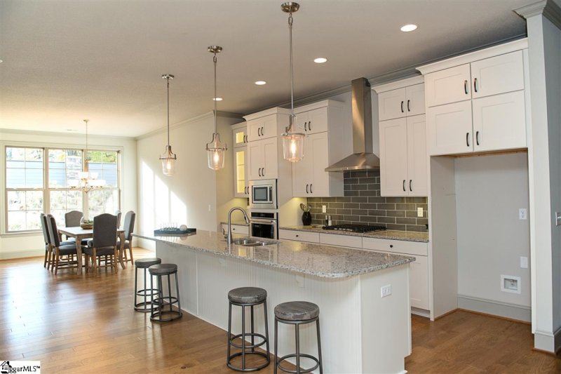 Property image 4 at 80 Vinton Drive, Greer, SC 29651