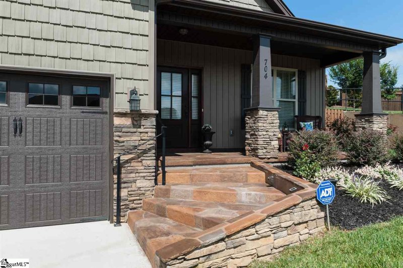 Property image 3 at 704 Wynborne Lane, Moore, SC 29369