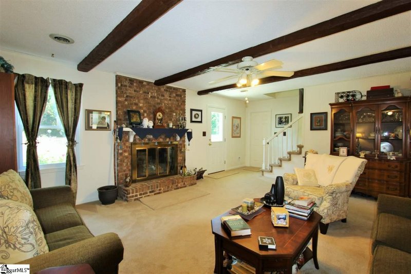 Property image 2 at 113 Ridgewood Drive, Inman, SC 29349