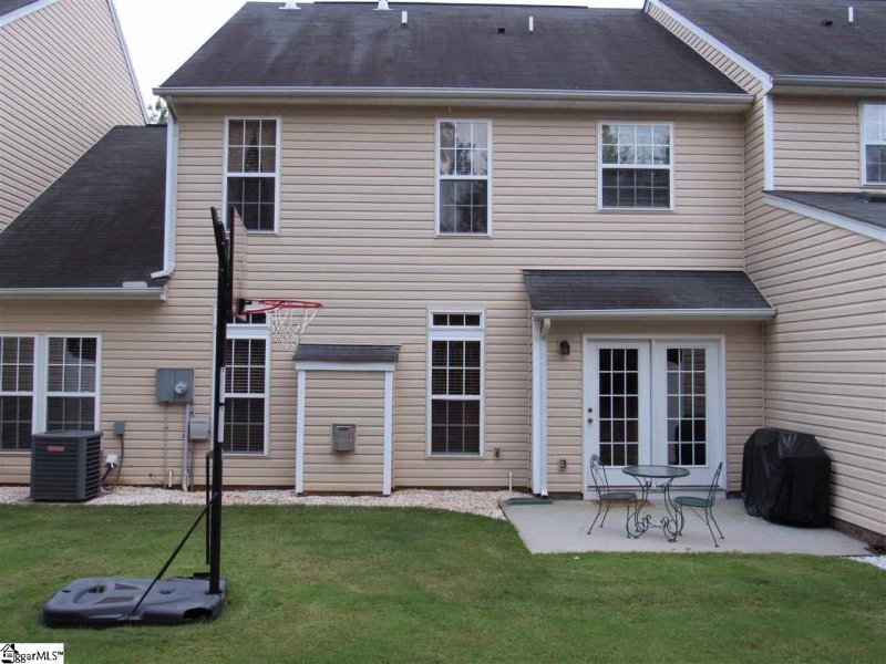 Property image 2 at 323 Majesty Court, Greenville, SC 29615