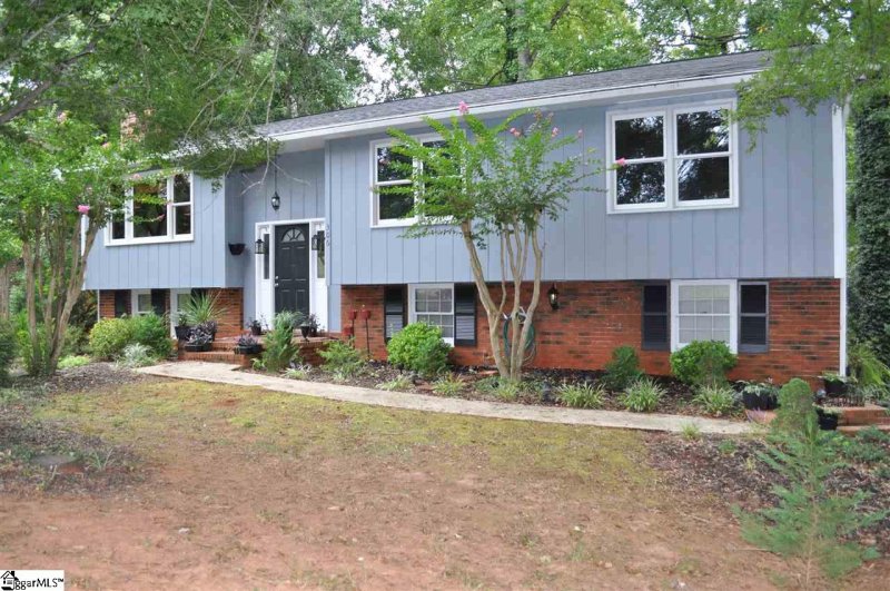 Property image 2 at 306 Plano Drive, Greenville, SC 29617