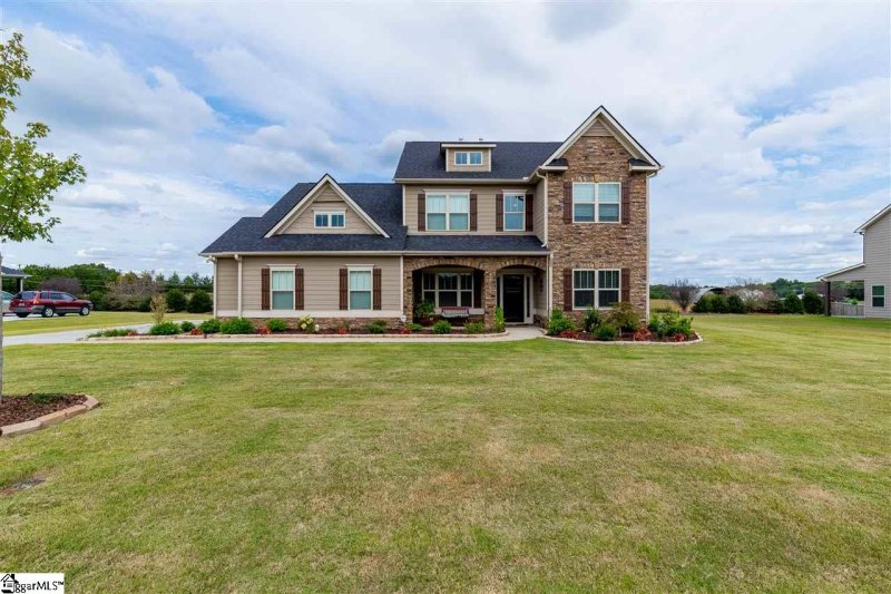 Property image 3 at 213 Angeline Way, Simpsonville, SC 29681