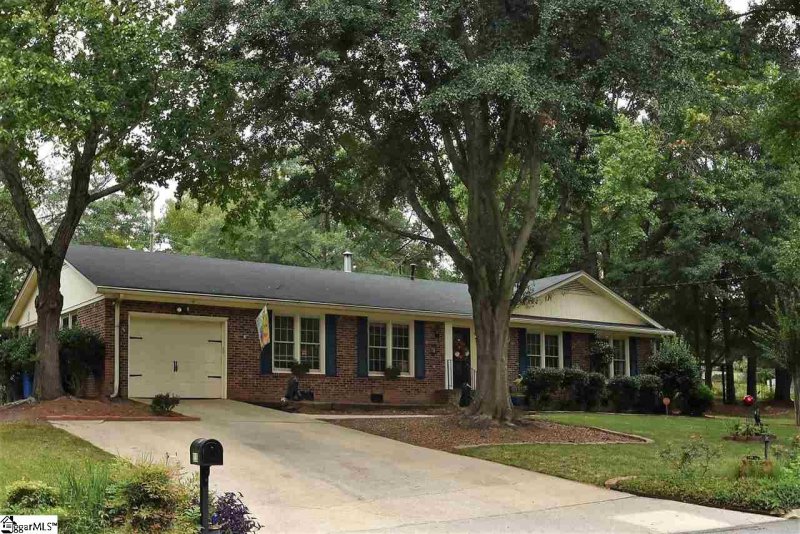213 Springvale Drive