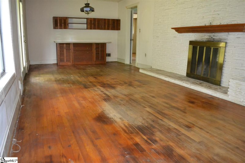 Property image 4 at 605 Rockmont Road, Greenville, SC 29615