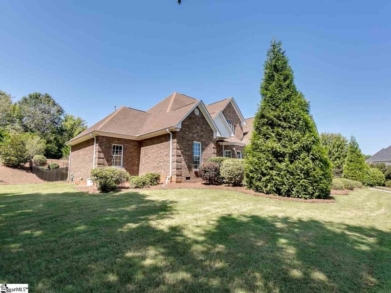 Property image 3 at 1 JUNEBERRY Court, Greer, SC 29651