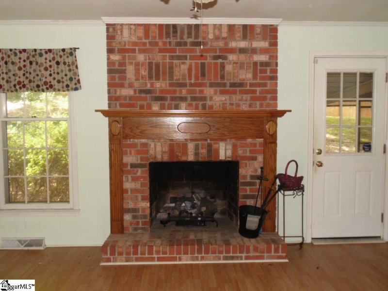 Property image 5 at 517 Mount Vernon Road, Greer, SC 29651