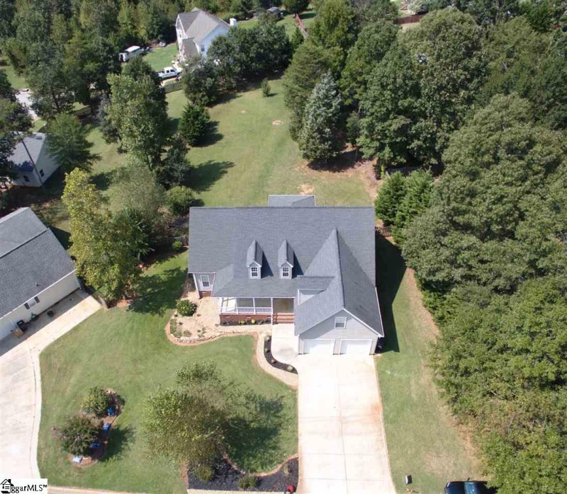 Property image 2 at 204 Forked Oak Way, Fountain Inn, SC 29644