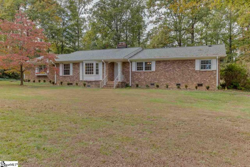 Property image 2 at 412 Rockmont Road, Greenville, SC 29615