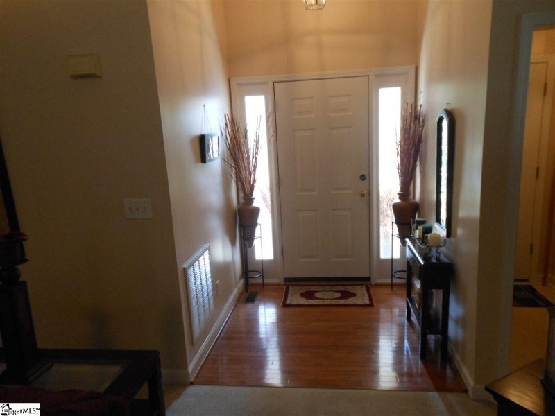 Property image 2 at 203 Alcott Court, Simpsonville, SC 29681