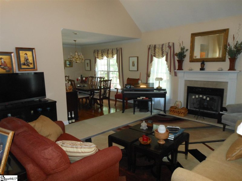 Property image 4 at 203 Alcott Court, Simpsonville, SC 29681