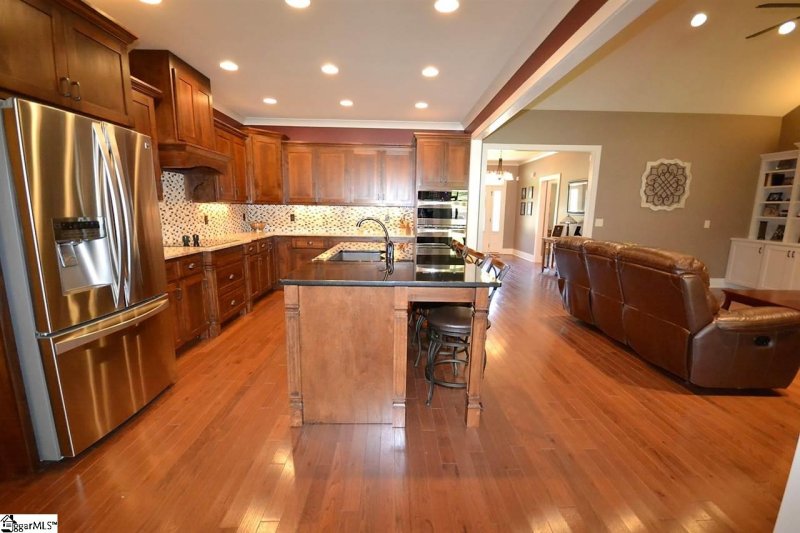 Property image 5 at 413 Isaqueena Drive, Greer, SC 29651