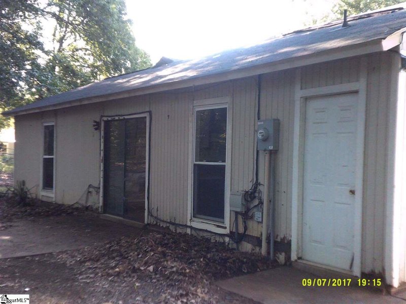 Property image 4 at 4 Newburg Court, Taylors, SC 29687