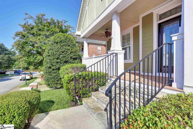 Property image 4 at 20 Kershaw Court, Greenville, SC 29607