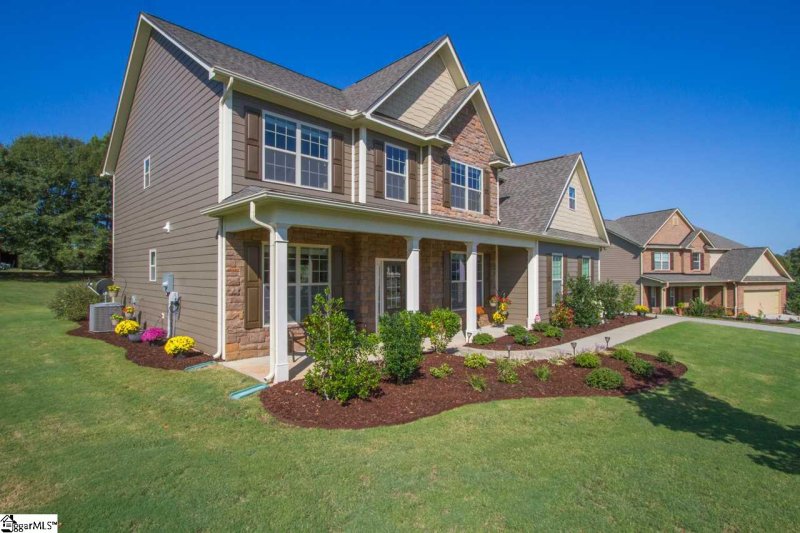 Property image 2 at 109 Rolling Meadows Court, Anderson, SC 29621