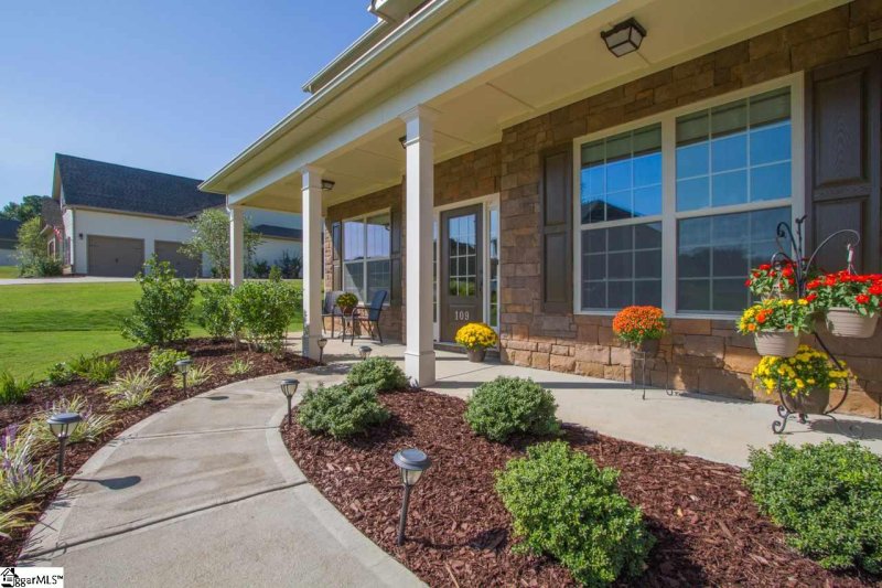 Property image 4 at 109 Rolling Meadows Court, Anderson, SC 29621