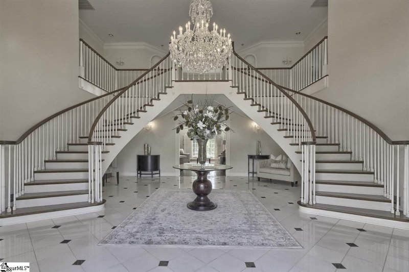 Property image 2 at 21 Collins Creek Road, Greenville, SC 29607