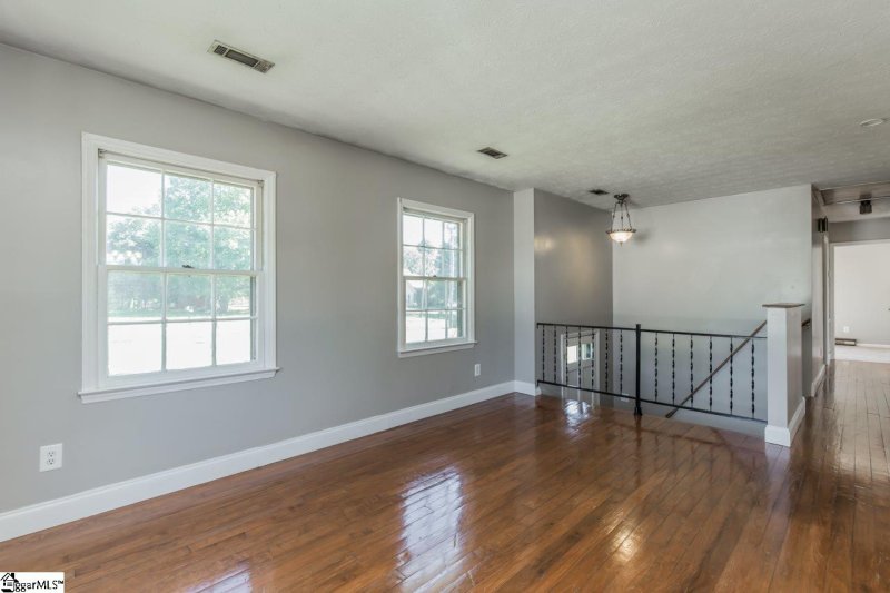 Property image 2 at 136 Becky Gibson Road, Greer, SC 29651