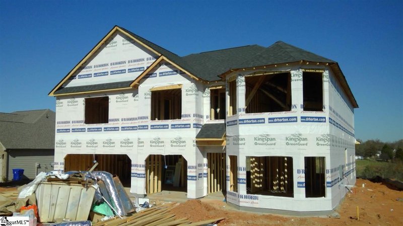 Property image 3 at 112 W Longfield Lane, Reidville, SC 29388