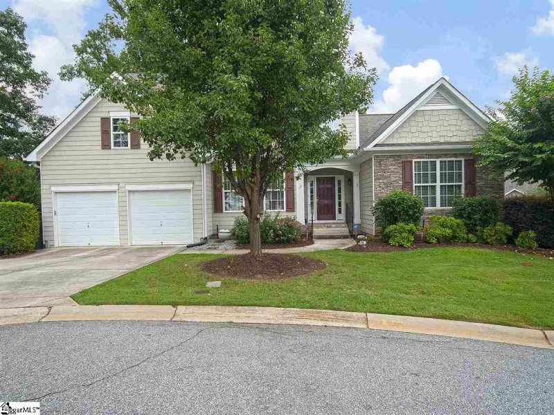 Property image 2 at 16 Annabelle Court, Greer, SC 29650