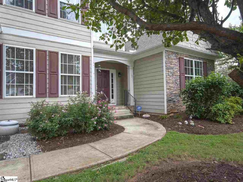 Property image 3 at 16 Annabelle Court, Greer, SC 29650