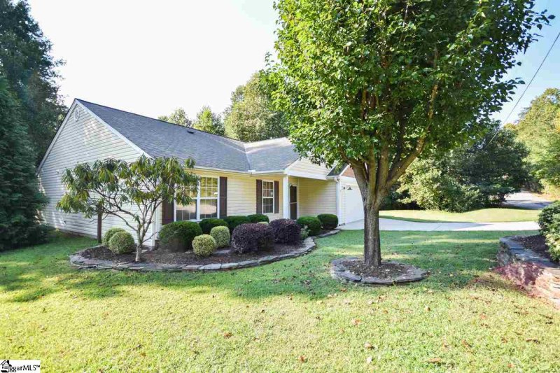 Property image 4 at 42 Ayersdale Drive, Taylors, SC 29687