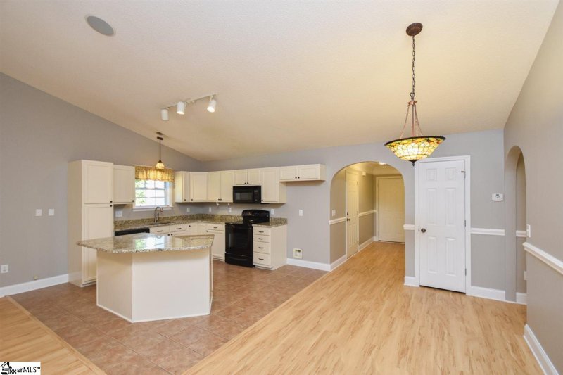 Property image 5 at 42 Ayersdale Drive, Taylors, SC 29687