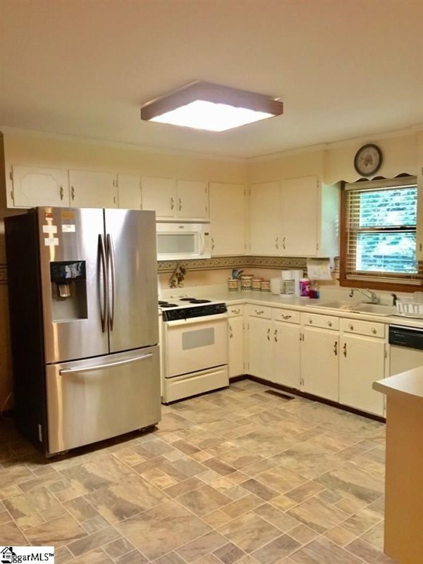 Property image 2 at 100 Brookbend Road, Mauldin, SC 29662
