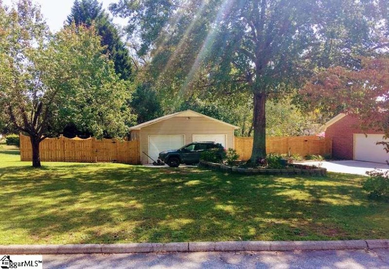 Property image 4 at 111 Wemberly Drive, Simpsonville, SC 29681