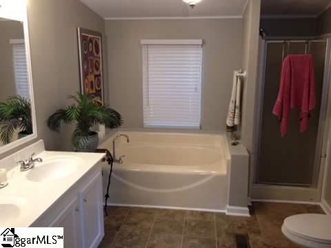Property image 2 at 123 Shade Tree Circle, Easley, SC 29640