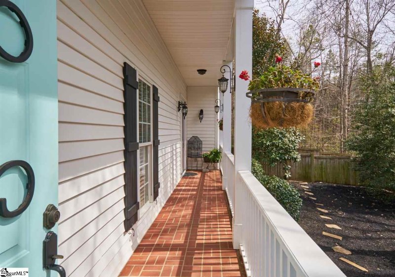 Property image 2 at 221 Waverly Hall Lane, Simpsonville, SC 29681