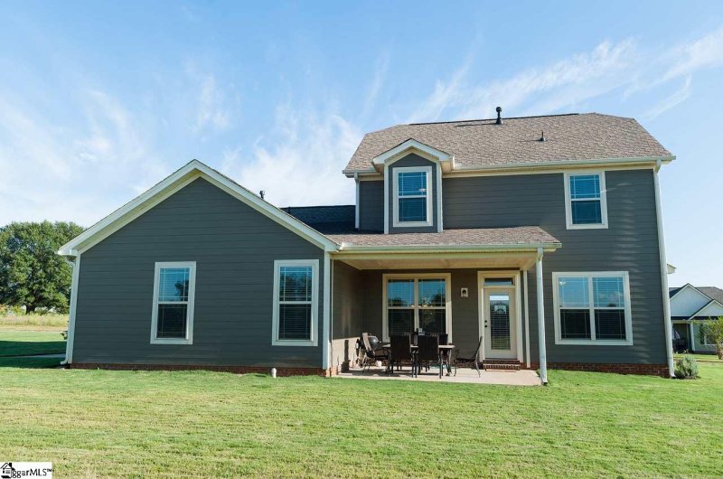 Property image 3 at 136 Providence Point Lane, Wellford, SC 29385