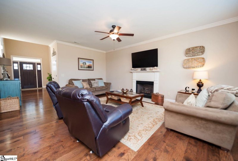 Property image 5 at 136 Providence Point Lane, Wellford, SC 29385