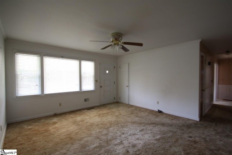 Property image 3 at 109 Mayfield Road, Simpsonville, SC 29681