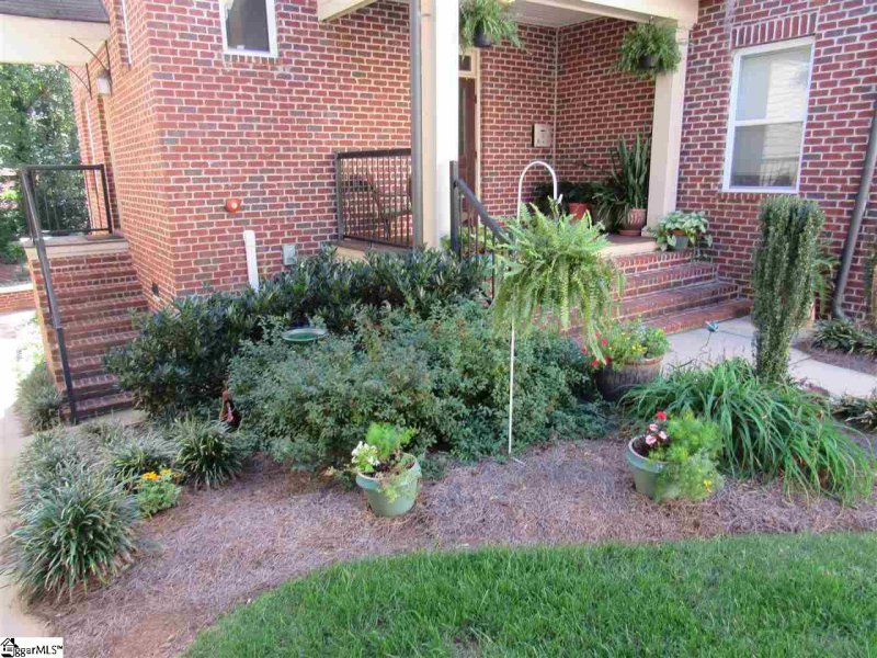 Property image 3 at 204 E Park Avenue, Greenville, SC 29601