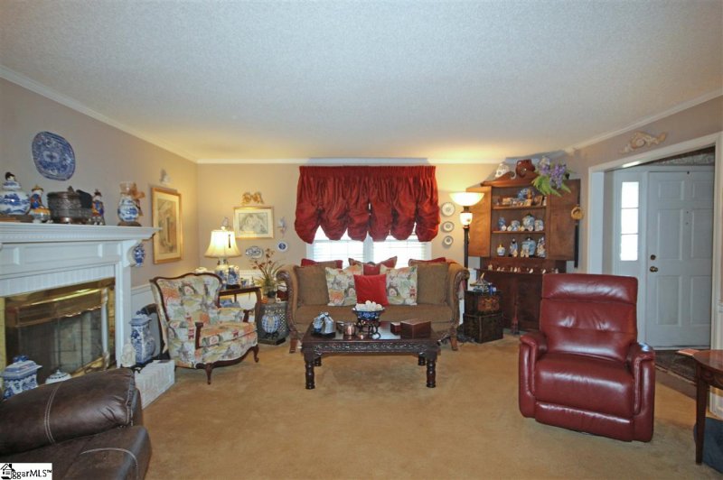 Property image 4 at 308 Fielding Way, Greenville, SC 29615