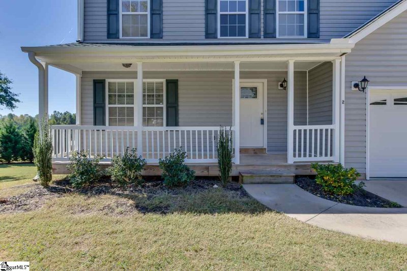Property image 4 at 2 Country Knolls Drive, Greer, SC 29651